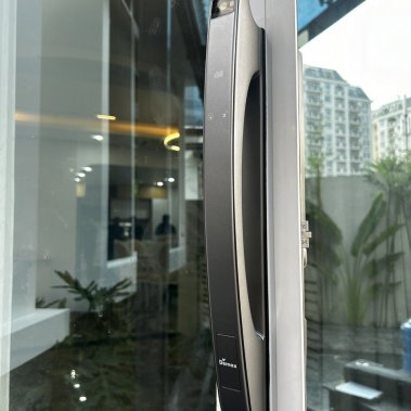 Khóa thông minh nhận diện khuôn mặt cửa nhôm sắt - chống nước DEMAX EL902 GS APP + REMOTE