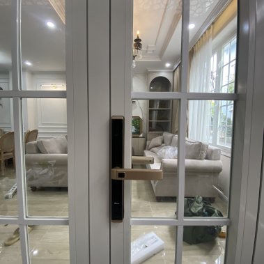 Khóa thông minh cửa nhôm sắt chống nước DEMAX EL688 CG APP WIFI