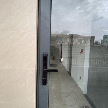 Khóa thông minh cửa nhôm sắt chống nước DEMAX EL101 BL APP WIFI