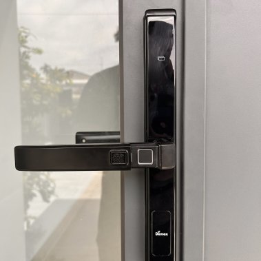 Khóa thông minh cửa nhôm sắt chống nước DEMAX EL588 BL