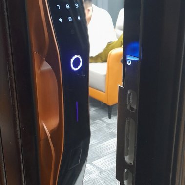 Khóa thông minh tự động DEMAX SL668 AC