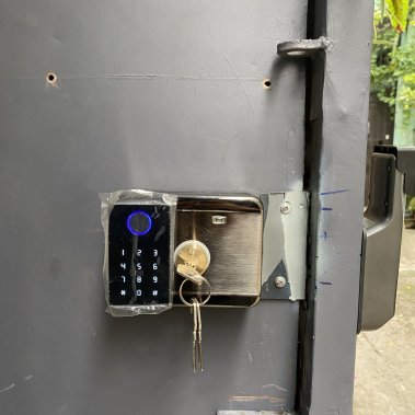 Khoá cửa cổng chống nước HUBERT HB CC68 GRAY APP TTLOCK BLUETOOTH