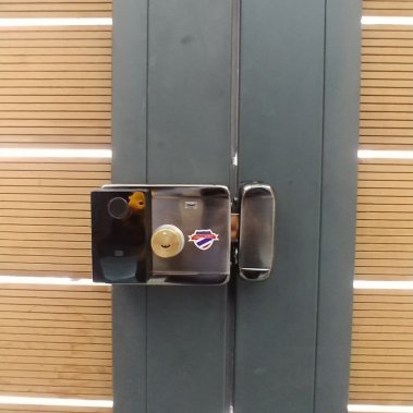 Khoá cửa cổng chống nước HUBERT HB CC68 GRAY APP TTLOCK BLUETOOTH