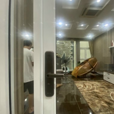 Khóa vân tay thông minh DEMAX EL666 RM