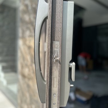 Khóa thông minh tự động cửa nhôm sắt chống nước DEMAX SL802 AG APP/ REMOTE