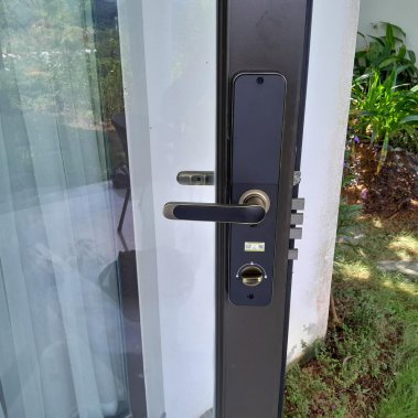 Khóa điện tử Kassler KL- 696 RED/ GREEN BRONZE App TTLock Wifi