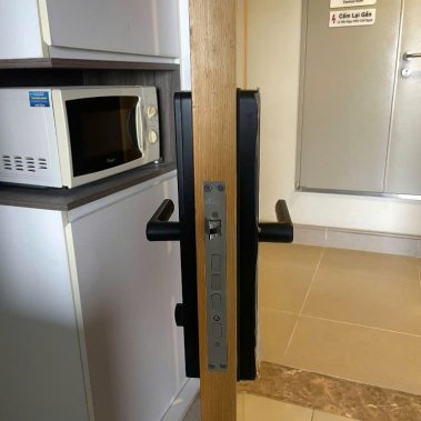 Khóa vân tay thông minh DEMAX EL-C619 BN App Wifi