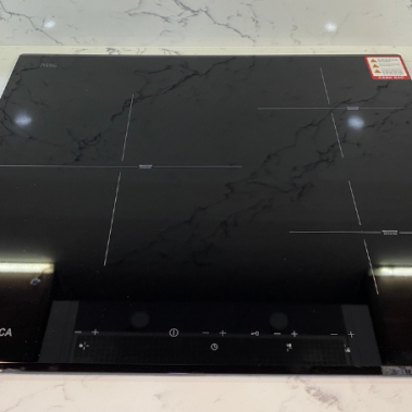 Bếp kính âm 3 từ Malloca MI 593 BN