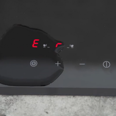 Bếp Điện Đôi Malloca MR 732