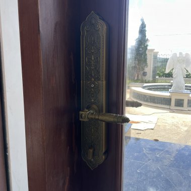 Khóa thông minh đại sảnh - biệt thự Demax SL886 GB - APP WIFI