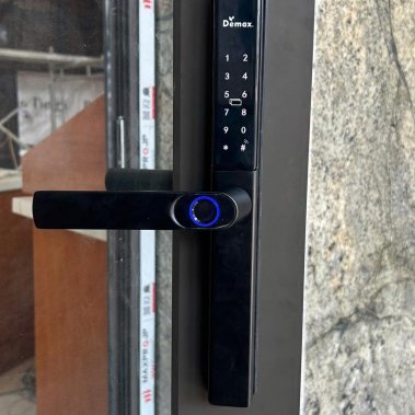 Khóa Thông Minh Cửa Nhôm Demax EL699 LUX BL - Mở Vân Tay, WiFi, Chống Nước