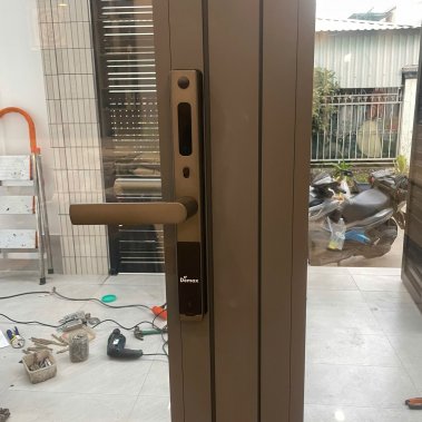 Khóa Thông Minh Cửa Nhôm Demax EL599 LUX AG - Mở Vân Tay, Chống Nước