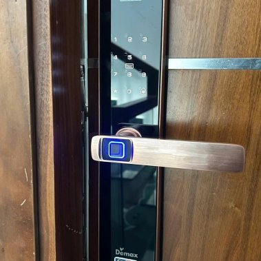 Khóa vân tay thông minh DEMAX EL-C622 AC
