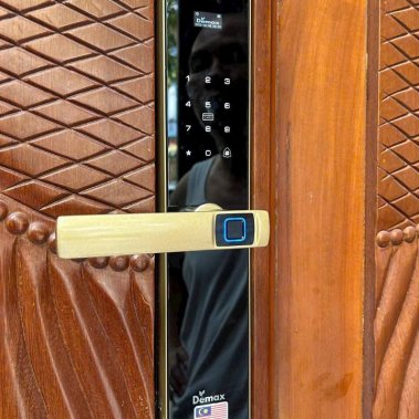 Khóa vân tay thông minh DEMAX EL-C622 CG APP WIFI