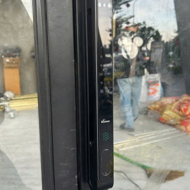Khóa Thông Minh Cửa Nhôm Demax EL998 BN CNC – Nhận Diện Khuôn Mặt, Vân Tay, Camera, Chống Nước