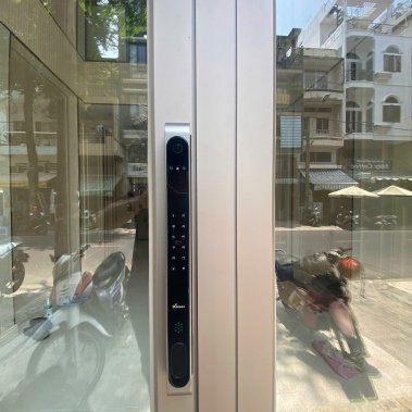 Khóa Thông Minh Cửa Nhôm Demax EL998 GS CNC – Nhận Diện Khuôn Mặt, Vân Tay, Camera, Chống Nước