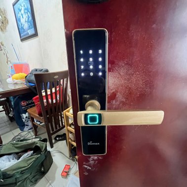 Khóa thông minh Demax SL-C320 CG - App Wifi - Giá rẻ - Công nghệ Đức