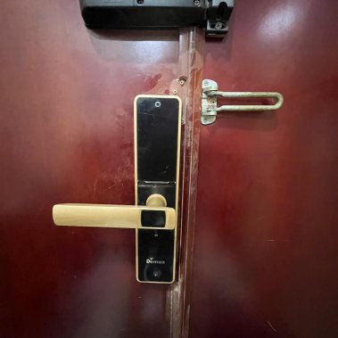 Khóa thông minh Demax SL-C320 CG - App Wifi - Giá rẻ - Công nghệ Đức