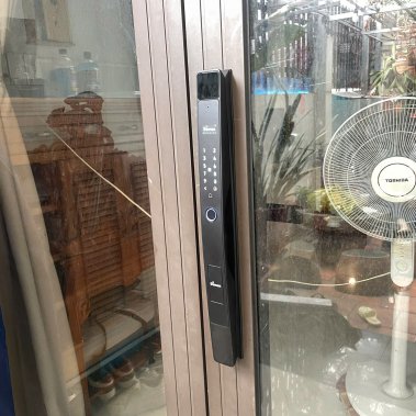 Khóa thông minh face ID cho cửa nhôm Demax EL-C905 SB