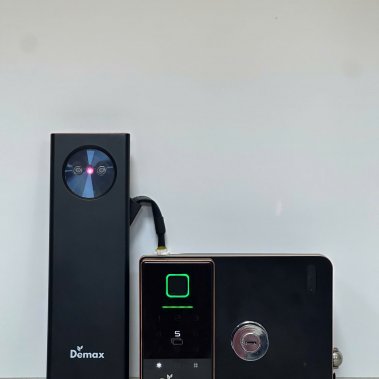 Khóa điện tử thông minh cửa cổng Face ID chống nước Demax EL-G908 AC CNC
