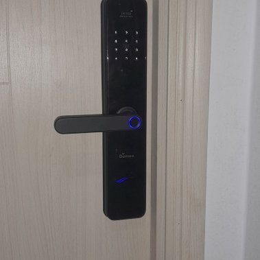 Khóa vân tay thông minh DEMAX EL630 DG APP/ REMOTE