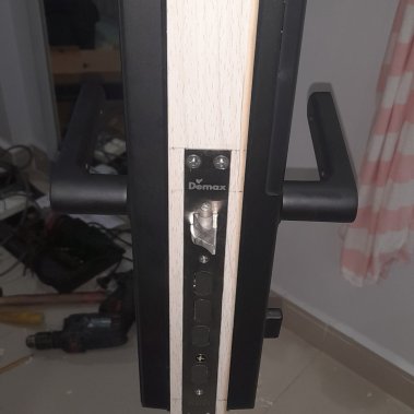 Khóa vân tay thông minh DEMAX EL630 DG