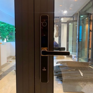 Khóa vân tay cửa nhôm Kaimi CN110