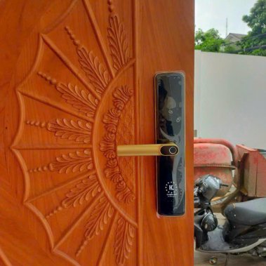 Khóa vân tay thông minh Kassler KL-678 Gold