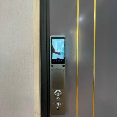 Khóa vân tay nhận diện khuôn mặt Kaimi KM12 – Face ID