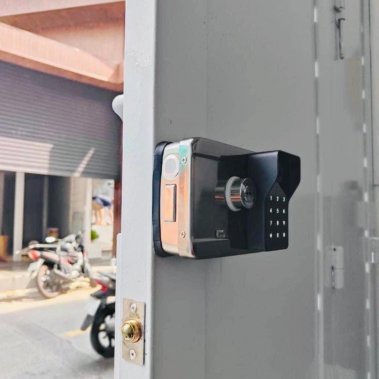 Khoá vân tay cửa cổng chống nước Laffer A18 - vân tay 2 chiều