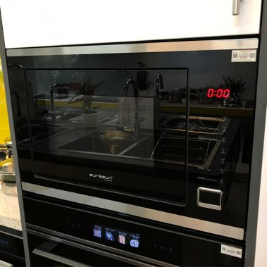 LÒ VI SÓNG KẾT HỢP NƯỚNG 2IN1 EUROSUN MWO-30EUR