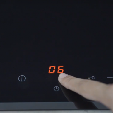 Bếp kính âm 3 từ Malloca MI 593 BN