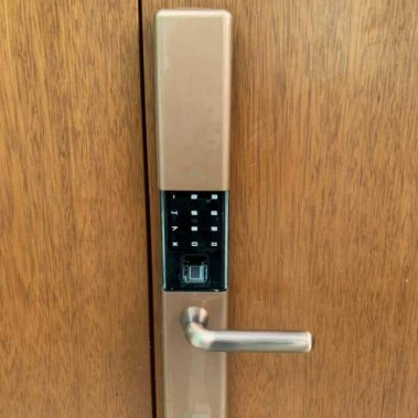 Khóa vân tay Bosch ID 80 EU GOLD/ GRAY (Màu vàng đồng/ Màu xám)