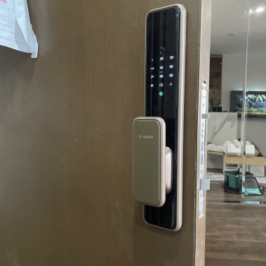 Khóa vân tay tự động Bosch EL 600 EU AMBER GOLD (Màu vàng đồng)