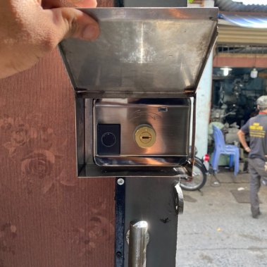 Khóa vân tay cửa cổng Kassler KL-579 BL