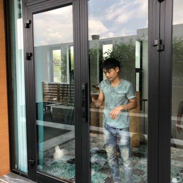 Khóa thông minh tự động cửa nhôm sắt chống nước DEMAX SL801 BL APP WIFI