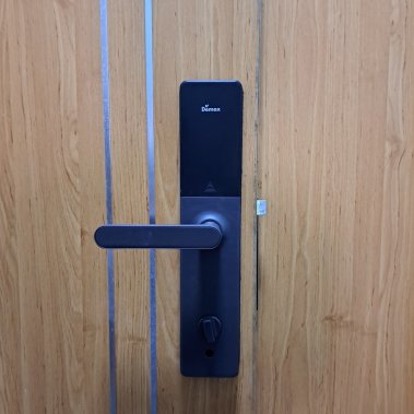 Khóa vân tay thông minh DEMAX EL628 SG