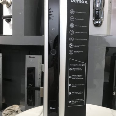 Khóa thông minh tự động cửa nhôm sắt chống nước DEMAX SL808 BL CNC APP + REMOTE