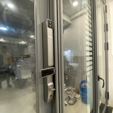 Khóa thông minh tự động cửa nhôm sắt chống nước DEMAX SL802 AG APP/ REMOTE
