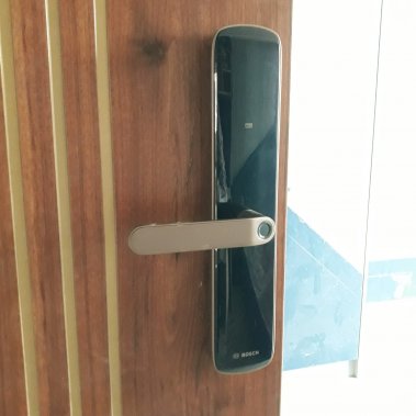 Khóa điện tử Bosch ID 60 EU AMBER GOLD/ GRAY (Màu vàng đồng/ Màu xám) - App Wifi