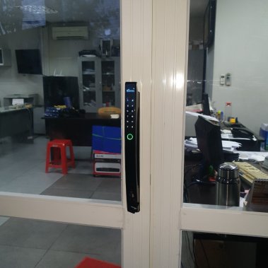 Khóa thông minh tự động cửa nhôm sắt chống nước DEMAX SL802 BL APP/ REMOTE