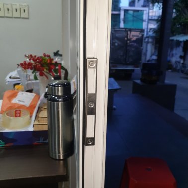 Khóa thông minh tự động cửa nhôm sắt chống nước DEMAX SL802 BL APP/ REMOTE