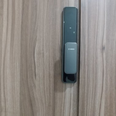 Khóa vân tay tự động Bosch EL 600 EU GRAY (Màu xám)