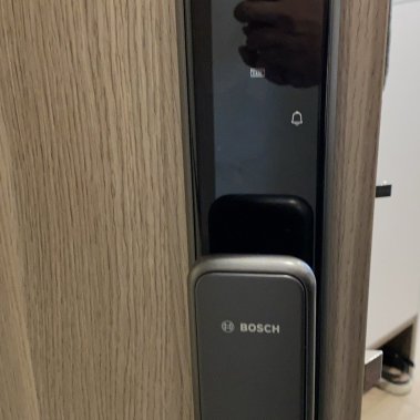 Khóa vân tay tự động Bosch EL 600 EU GRAY (Màu xám)