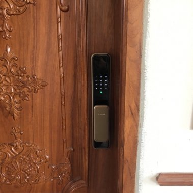 Khóa vân tay tự động Bosch EL 600 EU AMBER GOLD (Màu vàng đồng)