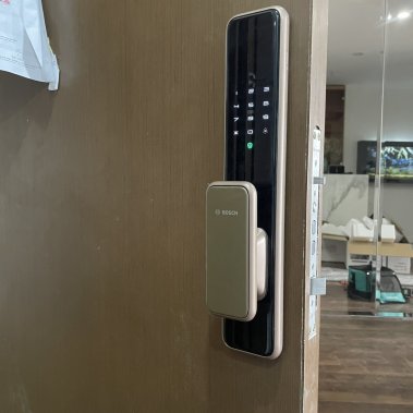 Khóa vân tay tự động Bosch EL 600 EU AMBER GOLD (Màu vàng đồng)