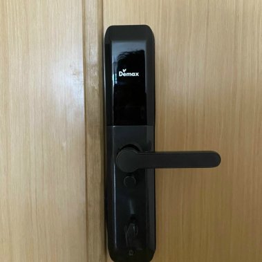 Khóa vân tay thông minh DEMAX SL768 BN