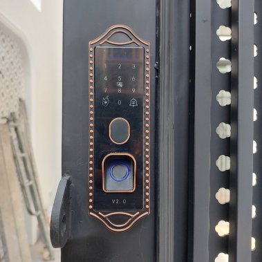 Khoá vân tay cửa cổng chống nước Hubert HB CC I3 EU