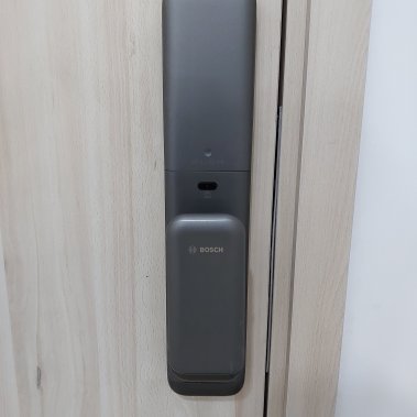 Khóa vân tay tự động Bosch EL 500 EU GRAY (Màu xám)