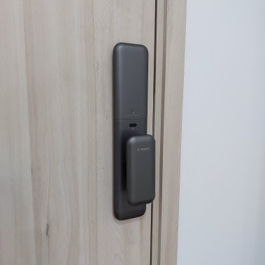 Khóa vân tay tự động Bosch EL 500 EU GRAY (Màu xám)